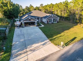 6968 Gandy Dr, Navarre, FL 32566