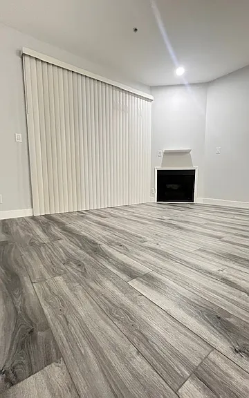 Roscoe Townhomes — Photo 4