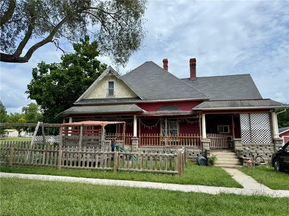 326 N Park St, Stanberry, MO 64489