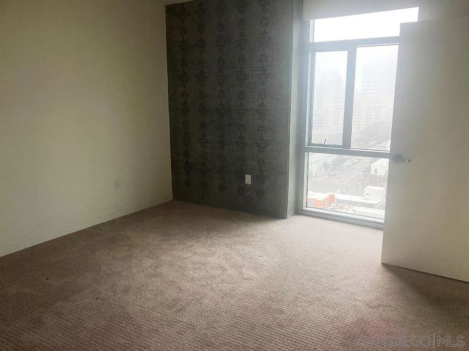 1st image of 800 The Mark Ln Unit 1403