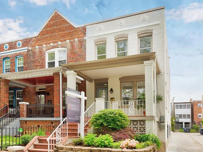 23rd Pl NE — Photo 7