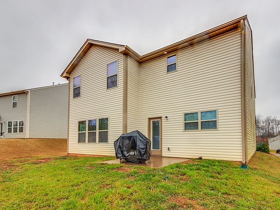 2nd image of 1528 Kellys Landing Dr