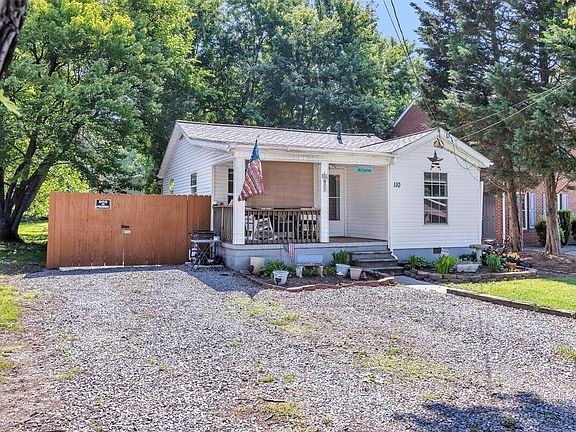 3rd image of 110 Lakehurst Ave