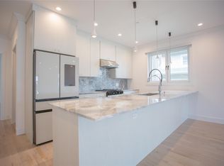 622 W Penn St #B, Long Beach, NY 11561