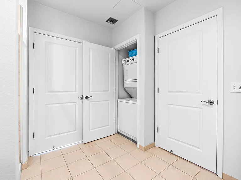 21 N 2nd St #411 — Photo 9