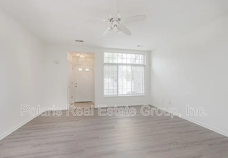 8422 Enclave Blvd — Photo 5