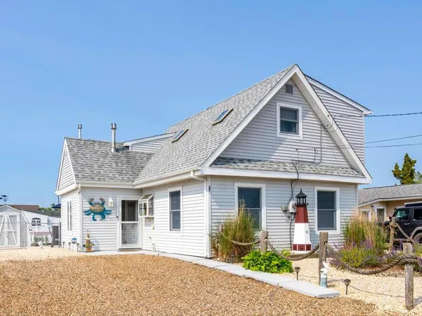 27 W Mullica Rd, Little Egg Harbor, NJ 08087