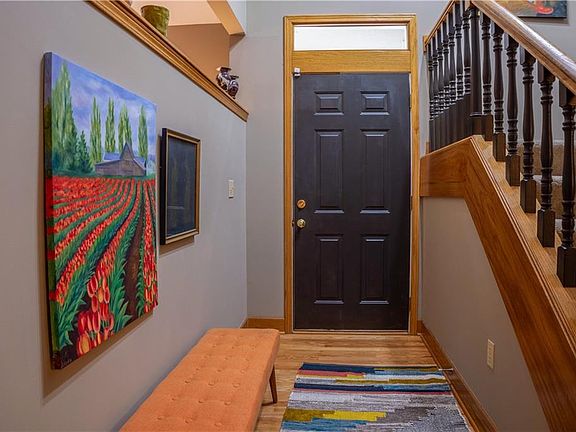 4th image of 413 Terri Ct