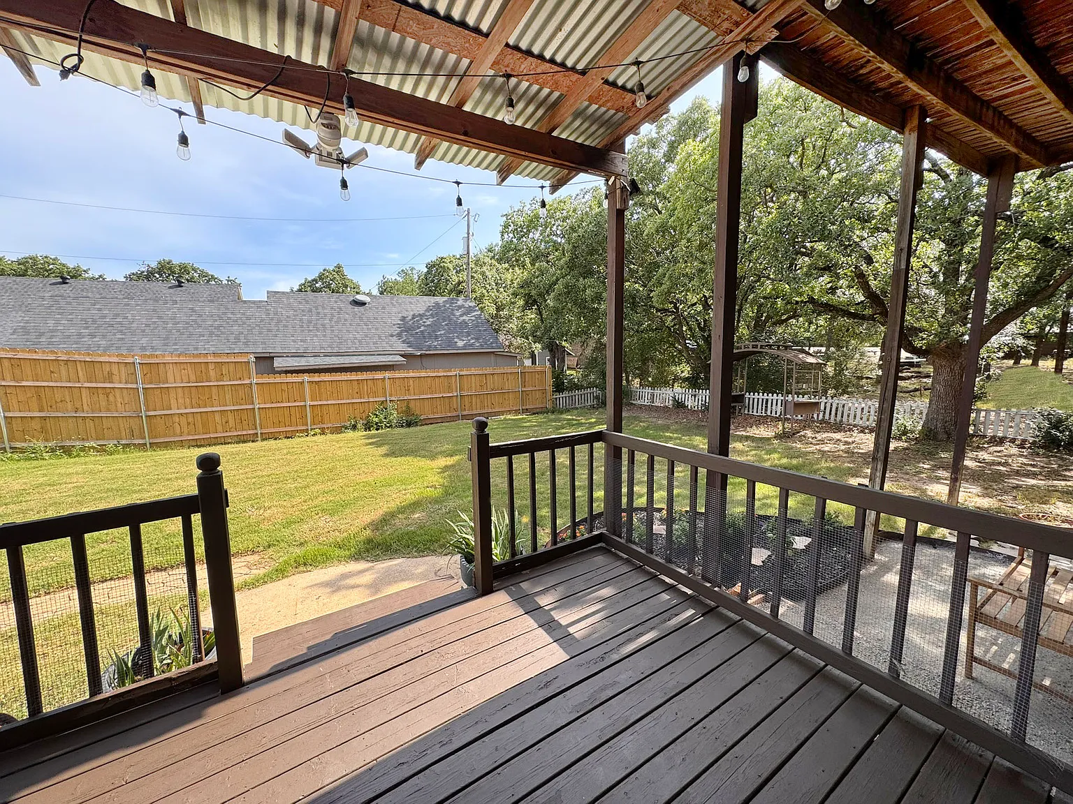 3 bed, 1200 sqft, $1,750 — Photo 4