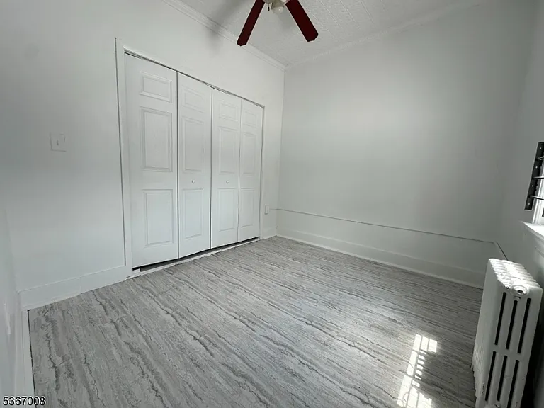 526 Valley Brook Ave — Photo 11