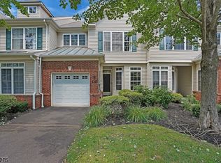 110 Loft Dr, Martinsville, NJ 08836