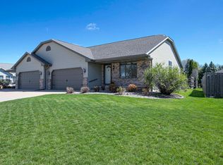 2680 N Millbrook Rd, Appleton, WI 54914