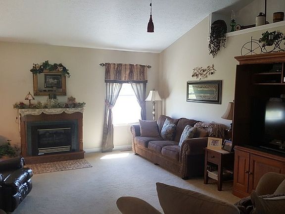 4th image of 5997 S County Road 750 W