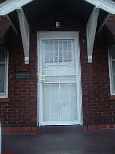 2nd image of 3532 Lincoln Ave