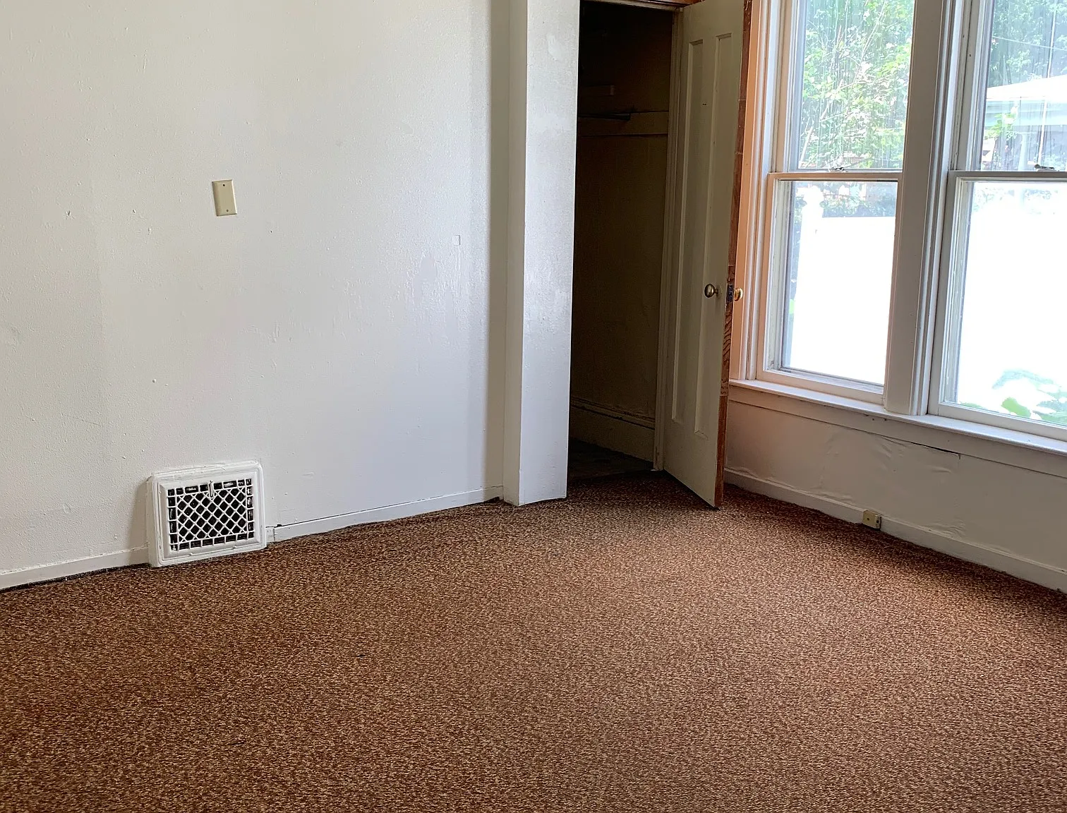 827 West 3rd Street - 4 — Photo 4