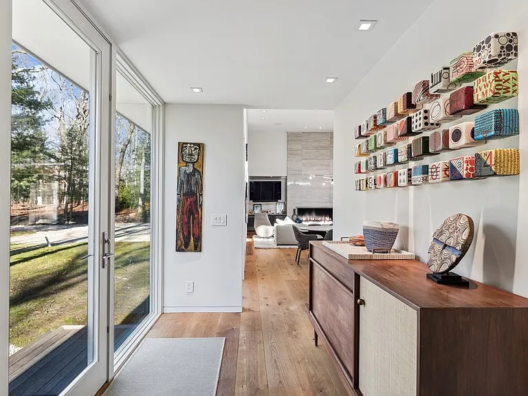 12 Goodwood Rd — Photo 3