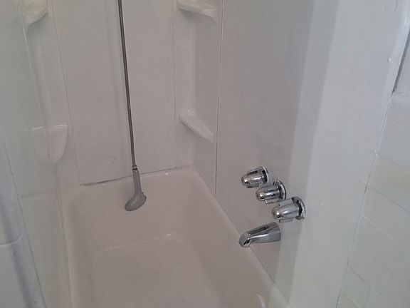 2nd image of 1160-1180 Stratford Ave #1180-B5