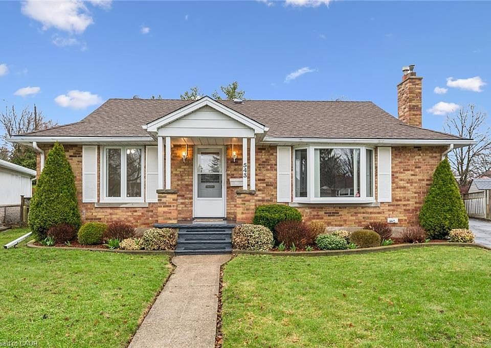 1st image of 543 Philip Cres
