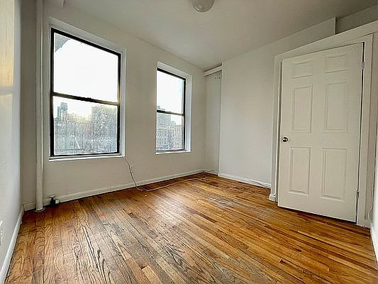 2nd image of 357 W 54th St #31A