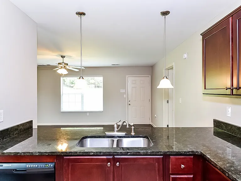 4085 Colton Dr — Photo 6