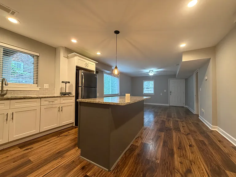 442 Sycamore Dr #442 — Photo 9