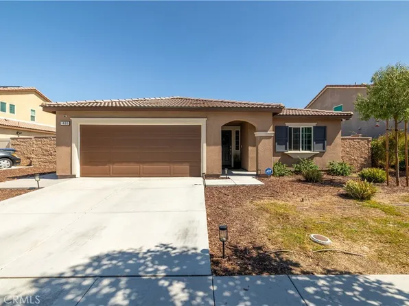 1400 Monument St, Hemet, CA 92543