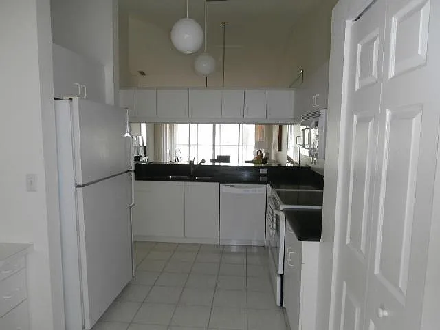4206 Caddie Dr E #203 — Photo 7