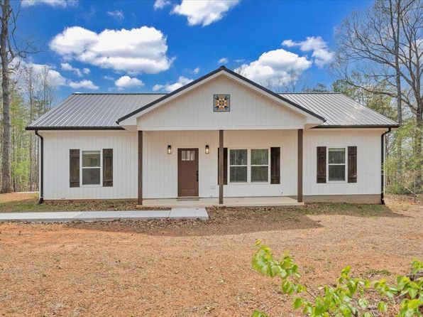 9900 Stonewall Rd, Appomattox, VA 24522