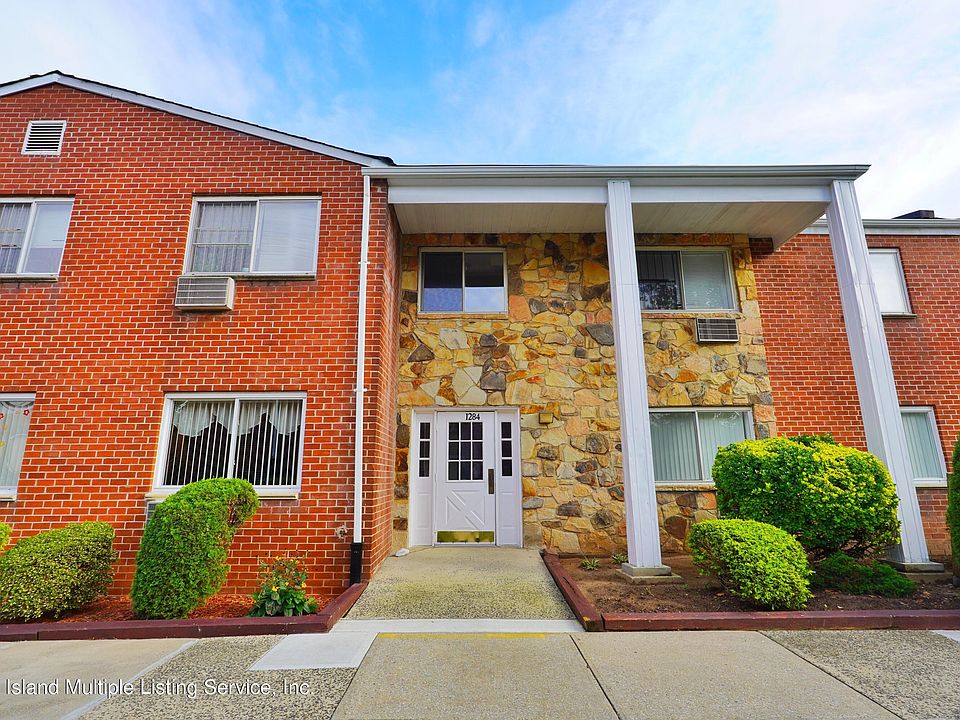 1st image of 1284 Rockland Ave APT 1B