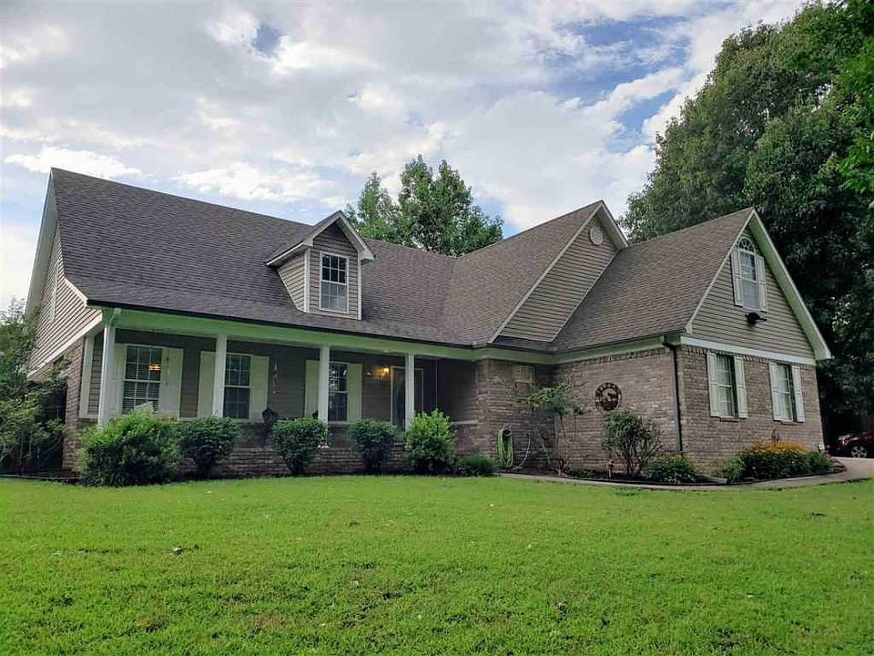 1st image of 341 Peggy Anne Ln