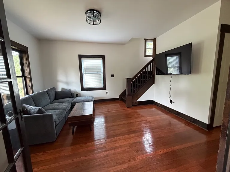 58 Boston St — Photo 3