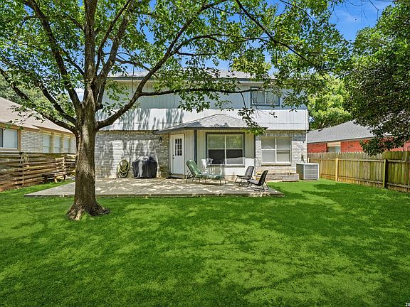 4th image of 4967 Watering Trail Dr