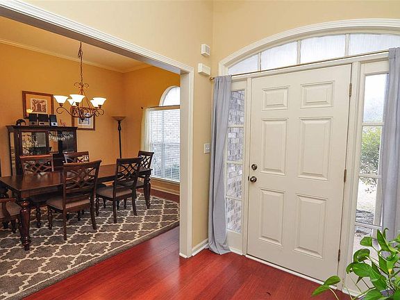 2nd image of 364 Steadman Ln