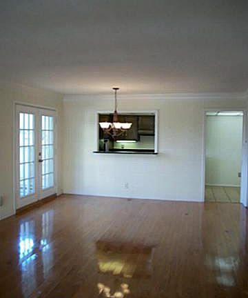 3rd image of 2525 Turtle Creek Blvd APT 516