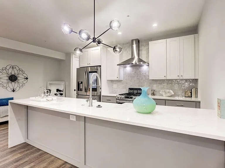 1331 Taylor St NW #1 — Photo 7