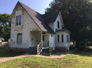 1310 Park St, Gowrie, IA 50543