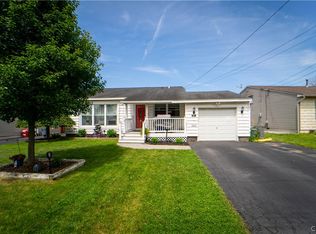 439 Van Roen Rd, Utica, NY 13502