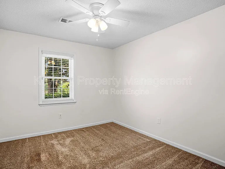 3420 Linderwood Dr — Photo 24