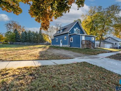 712 N Lincoln Ave, Madison, SD, 57042