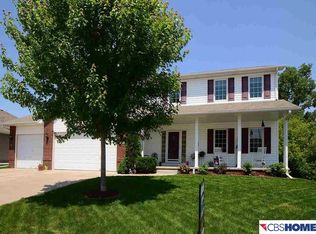 2712 Rahn Blvd, Bellevue, NE 68123