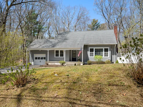 16 Lincoln Drive, Ledyard, CT 06335