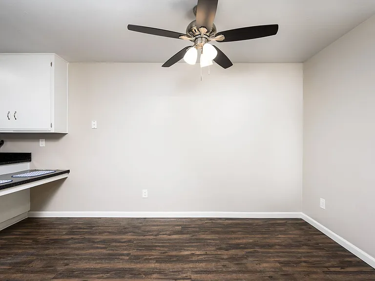 Greentree Fountain Apartments — Photo 4