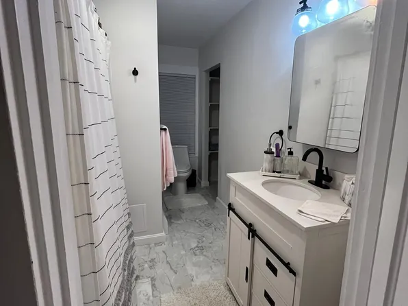 135-137 Central St #137A, Ashland, MA 01721