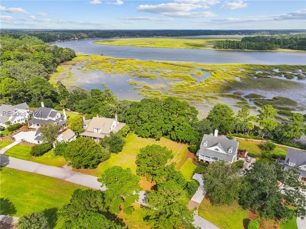25 Old Oak Rd, Bluffton, SC 29909
