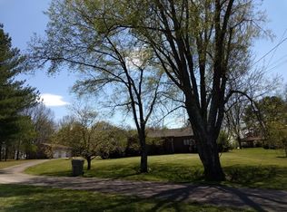 104 Johnson St, Estill Springs, TN 37330