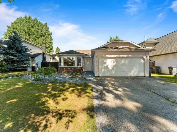 10306 167th St, Surrey, BC V4N 1Z2