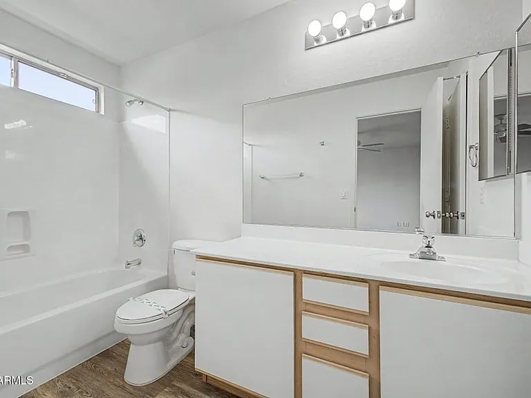 12749 W Sweetwater Ave — Photo 16