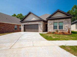 3703 Logan Rdg, Bryant, AR 72022