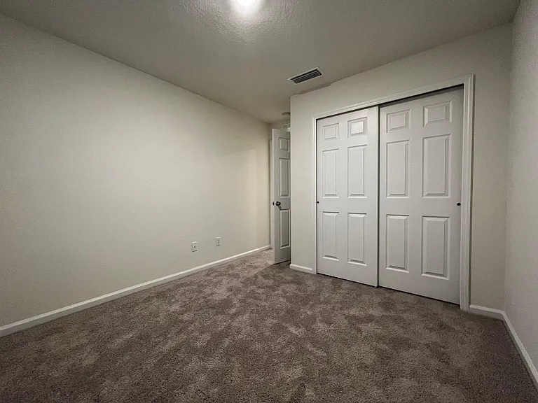 9883 Fiddleback Ln — Photo 12