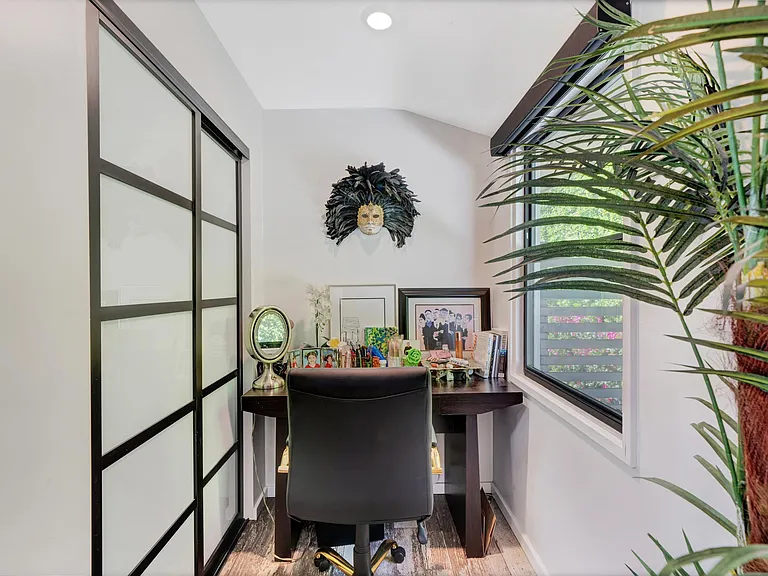 4029 Coldwater Canyon Ave — Photo 12